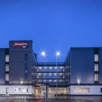 Hampton By Hilton Bristol Airport, hotel en Redhill