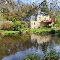 Moulin de Kervegan, hotel u gradu 'Plouzélambre'