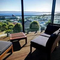 Simply the Best View in Central Albany Villa, hotell sihtkohas Albany