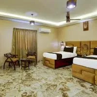 Super Townhouse NK Vivanta Luxury Rooms, hotel di Chennai
