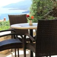 V Apartment, hotel a Rabac