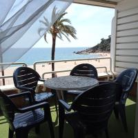 Piso Jover alojamiento en primera l&iacute;nea del Mar !!, hotel v destinaci Lloret de Mar