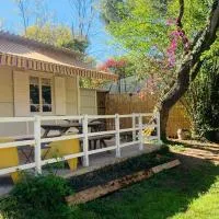 Bungalow bord de Rivière, khách sạn ở Vouneuil-sur-Vienne