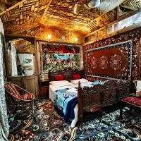 Houseboat young Minar, hotell sihtkohas Srinagar