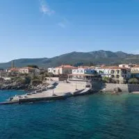 Gorgones, sea-front, great view, hotel di Kardhamili