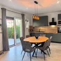 Apartman Kaštela, hotel di Kaštela