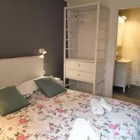 Casa al Lago, Tapigliano, Nebbiuno, cozy apartment By Guestaly, hotel en Nebbiuno