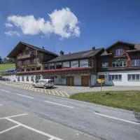 Hotel Hulfteggpass، فندق في Mühlrüti
