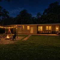 Bolong में, होटल Wave & Willow Retreat- Sleeps 16 & 5 mins to beach