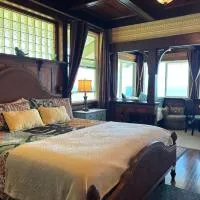 Hilo Bay Oceanfront Bed and Breakfast, מלון בהילו