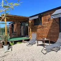La Tiny du Clos Ernest, hotel en Cheminot