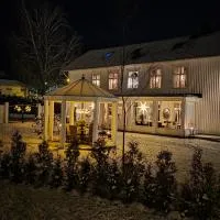 Nordgrenska, hotel em Amal