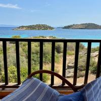 Aquamarine Seaside Apartment - Lagonisi Sithonia Halkidiki, kh&aacute;ch sạn ở Ormos Panagias