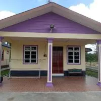 Pasir Puteh में, होटल Homestay Adilah A