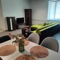 Moderný 3 izbový apartmán centrum, hotel a Nové Zámky