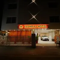 Nova Yashraj Hotel, hotel u gradu 'Rajkot'
