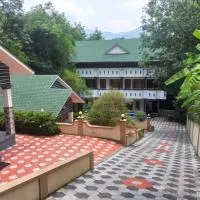 Hill View Stay Inn Ponmudi, מלון בטריואנדרום