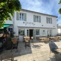 Hôtel OYAT Ile de Ré - ex L'Escale: Sainte-Marie-de-Ré şehrinde bir otel