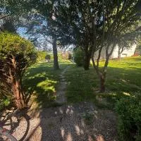 Appartement calme avec jardin privatif, hotel sa Auch