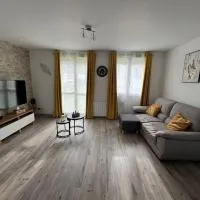 Maison calme à 5 min de la mer Veules-les-Roses, hotel i Angiens