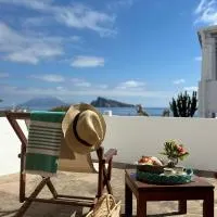 Hotel Tesoriero، فندق في بانايا