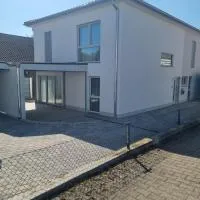Ferienhaus Milena، فندق في Emmerthal