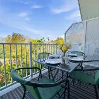T2 lumineux, balcon, parking privé, plage à pied!, Hotel in Bray-Dunes