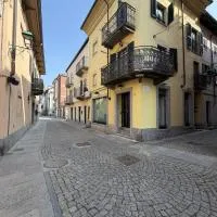 Hostpitaly - La piccola casa del pozzo, hotel v destinácii Chivasso