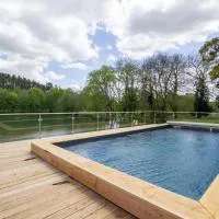 Gîtes BEAUSOLEIL, hotel i Campsegret