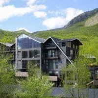 Grotto Resort & Restaurant, hotel i Quba