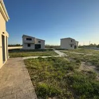 MareMonti VILLAS, hotel Sidhirodhromikós Stathmós Krioneríou városában