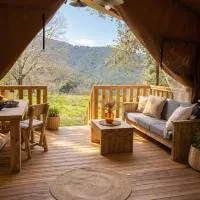 Éco-lodge, tente au cœur d'une forêt nourricière、Castello-di-Rostinoのホテル