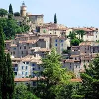 Studio au cœur de fayence, hótel í Fayence