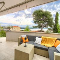 Seafront Apartment Sta&scaron;ić, Hotel in Krk