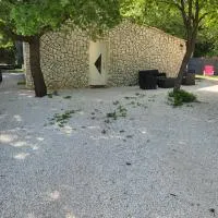 Maison à la campagne: Tourves şehrinde bir otel