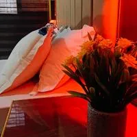 Studio de charme et de luxe à Dakar, hotelli kohteessa Dakar