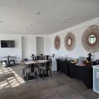 La Pie Qui têtte-Chambre 3 avec salle de repas commune, hotel en Vierville-sur-Mer