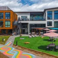 The Block Hotel & Commons, хотел в Силвърторн