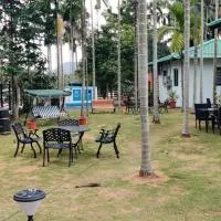 Nila Resorts and Farm House، فندق في Kallār