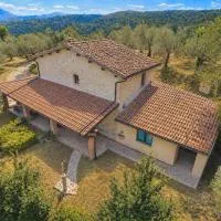 VILLA NOCRI - Villa Privata con Piscina & Sauna, hotell sihtkohas Montefranco