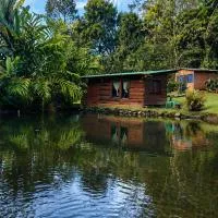 Cali में, होटल Sapiens house cabaña del lago clásica