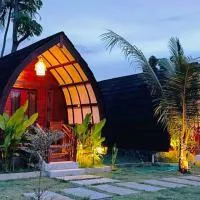 Heyho Bungalow, hotel i Maluk