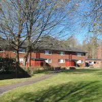 Sunflower Apartment 88 m2 Hyltebruk, Sweden, hotel v destinaci Hyltebruk