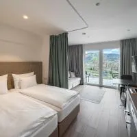 Casa Grande Your Modern Living at the Lake Woerthersee, hotel en Sekull