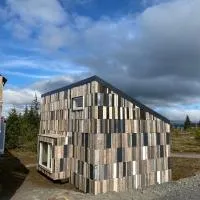 Guesthouse With Lake View, hotel u gradu Veiðilundur