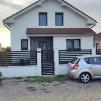 SIL House, hotel em Sîntandrei