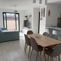 Maison moderne tout confort à Pélissanne, hotel u gradu Pélissanne