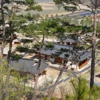 청송 한옥호텔 안, hotel 