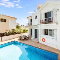 Villa Athena by Ezoria Villas, מלון בפרוטאראס