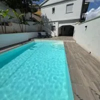 Chalet Piscina Privada, отель в городе Barraca de Aguas Vivas
